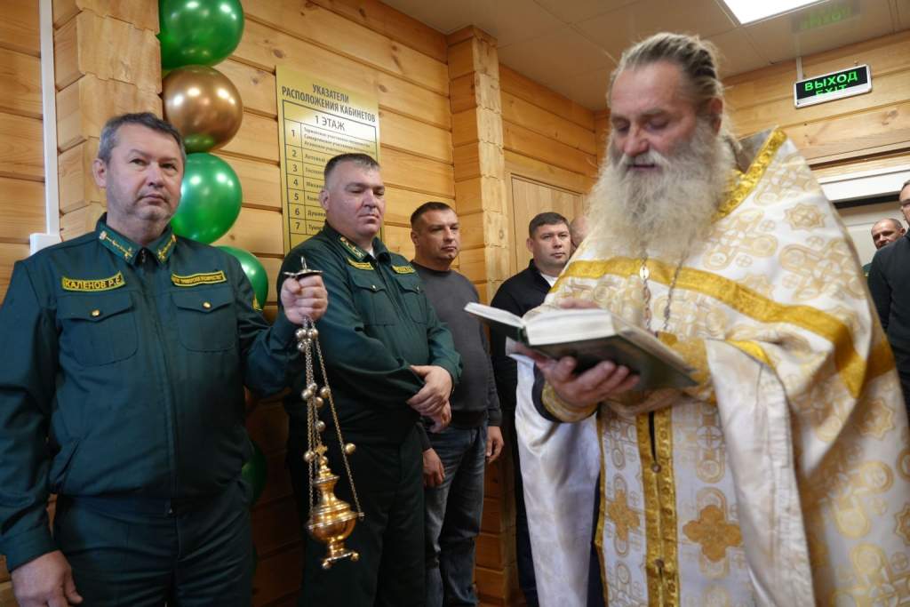 В Тернейском округе за шесть месяцев вырос современный храм природы 