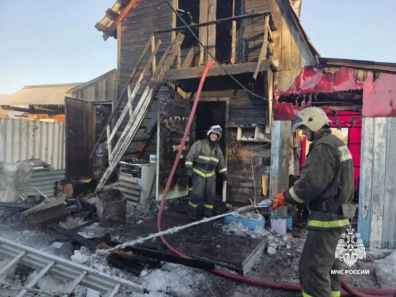 В Дальнереченске одна искра чуть не устроила большой пожар 