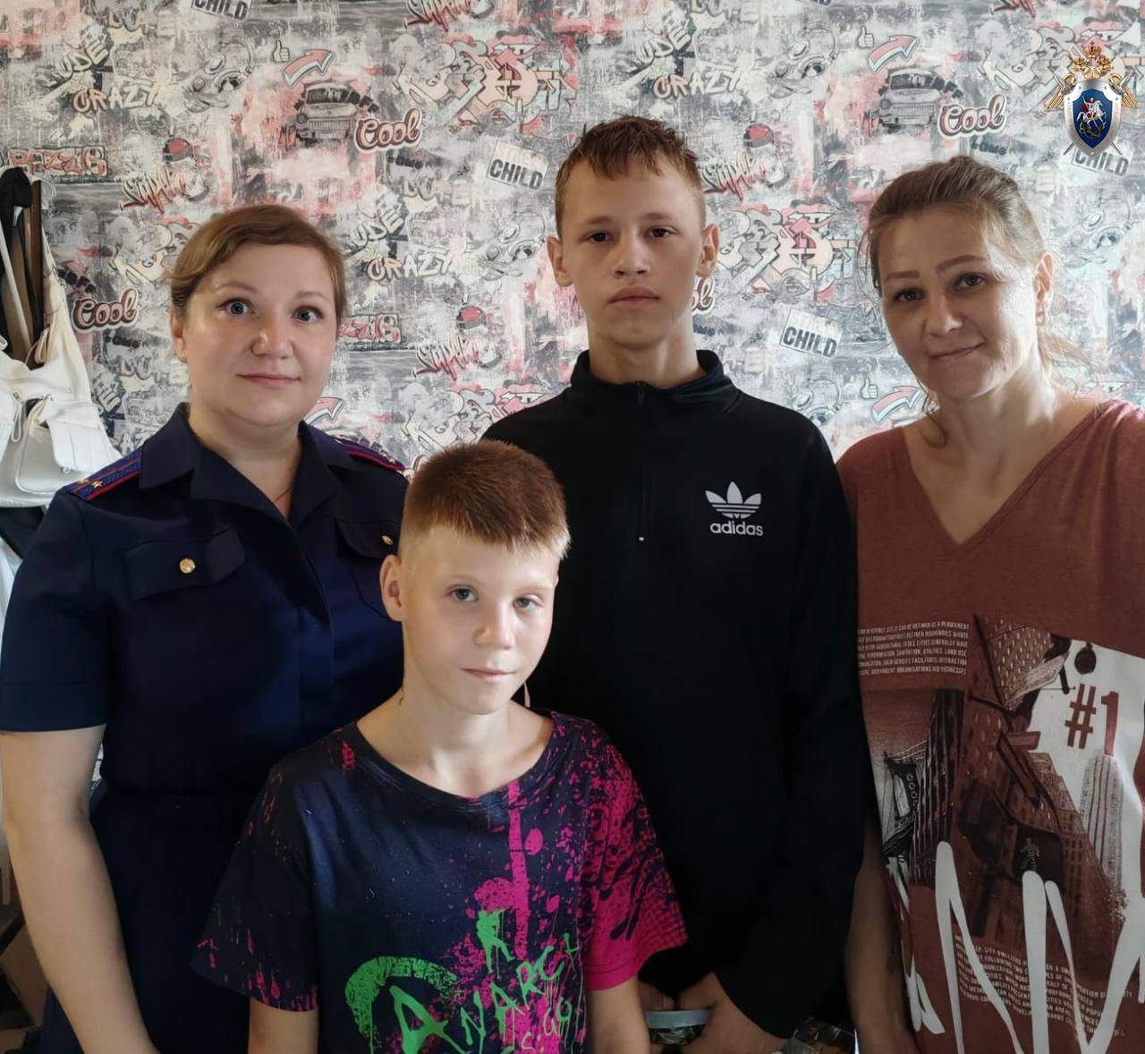 В Артёме следователи протянули руку помощи семье героя СВО