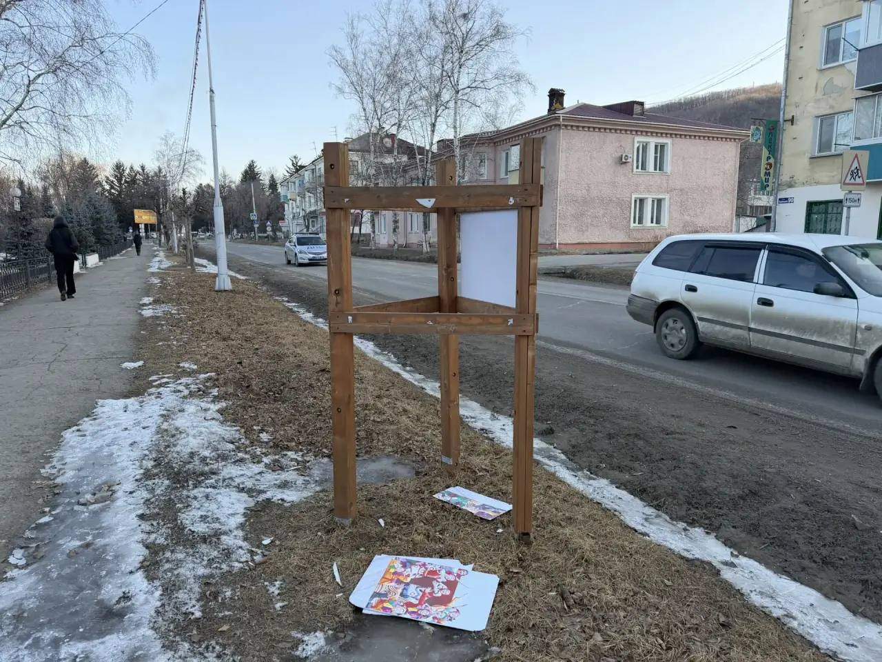 Вопиющий случай: вандалы осквернили память в Кавалеровском округе