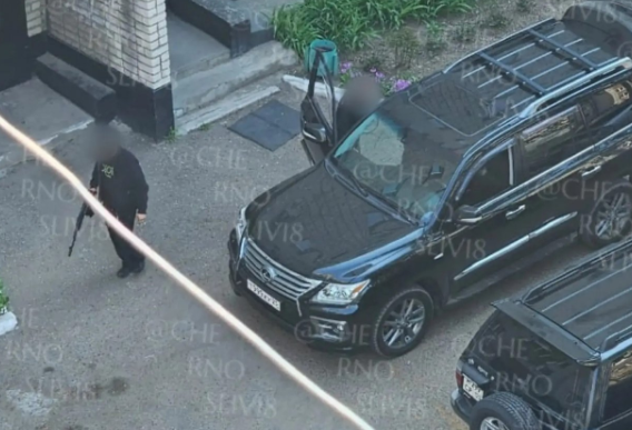 Тревожный инцидент с вооружённым водителем Lexus произошел в Уссурийске 