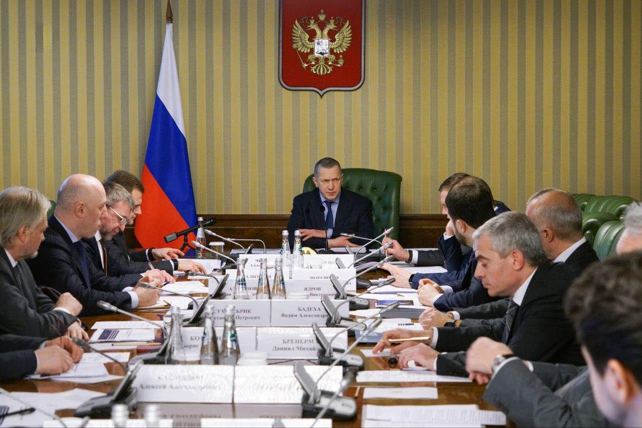 О новой эре авиации на Дальнем Востоке и в Арктике рассказал Юрий Трутнев 