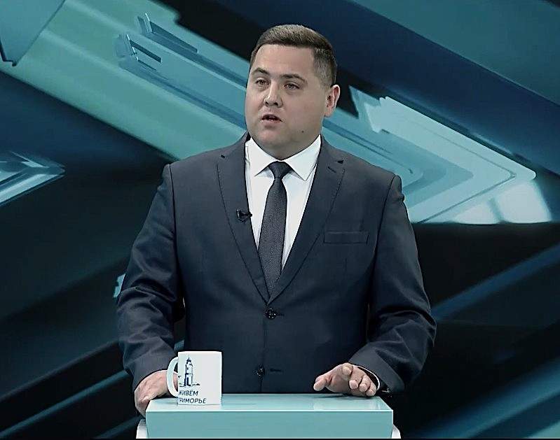 Александр Зуев